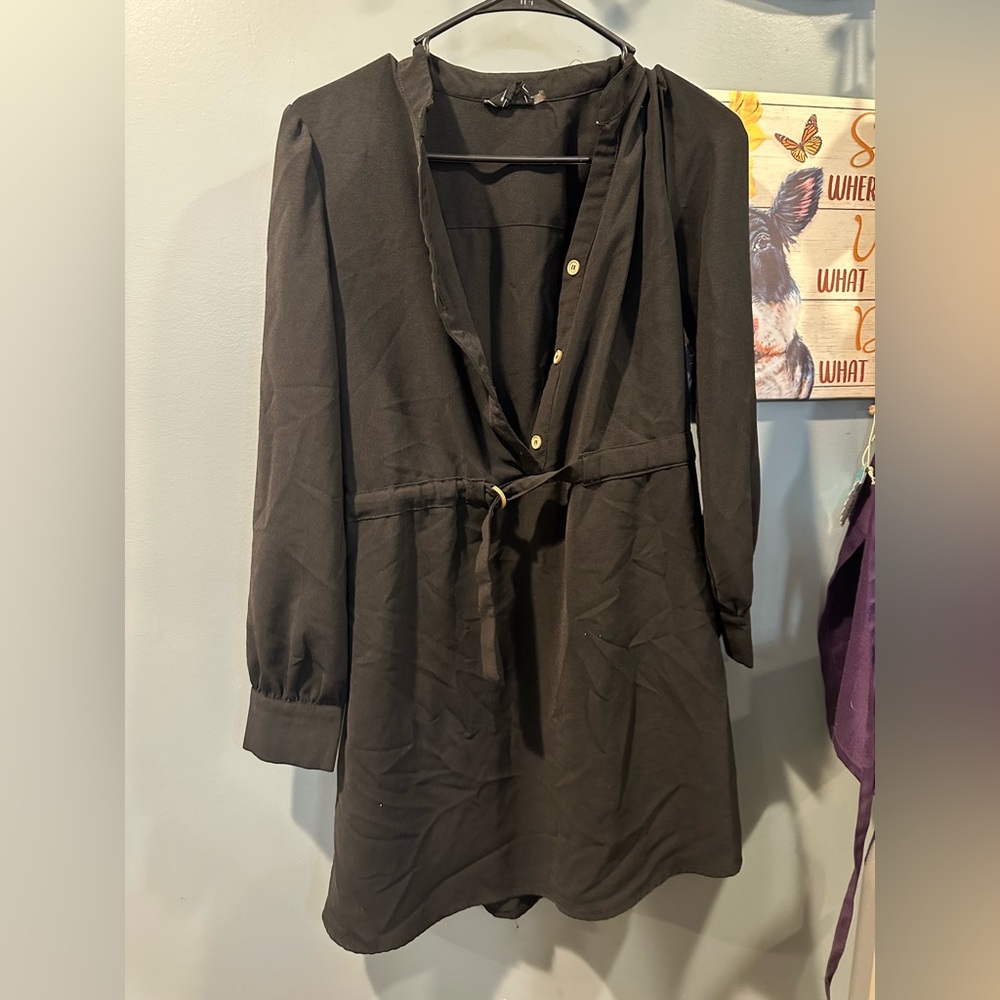 Have Black Long Sleeve Tie Front Dress